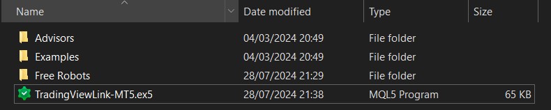 Screenshot of EA file pasted into MT5 Experts folder.